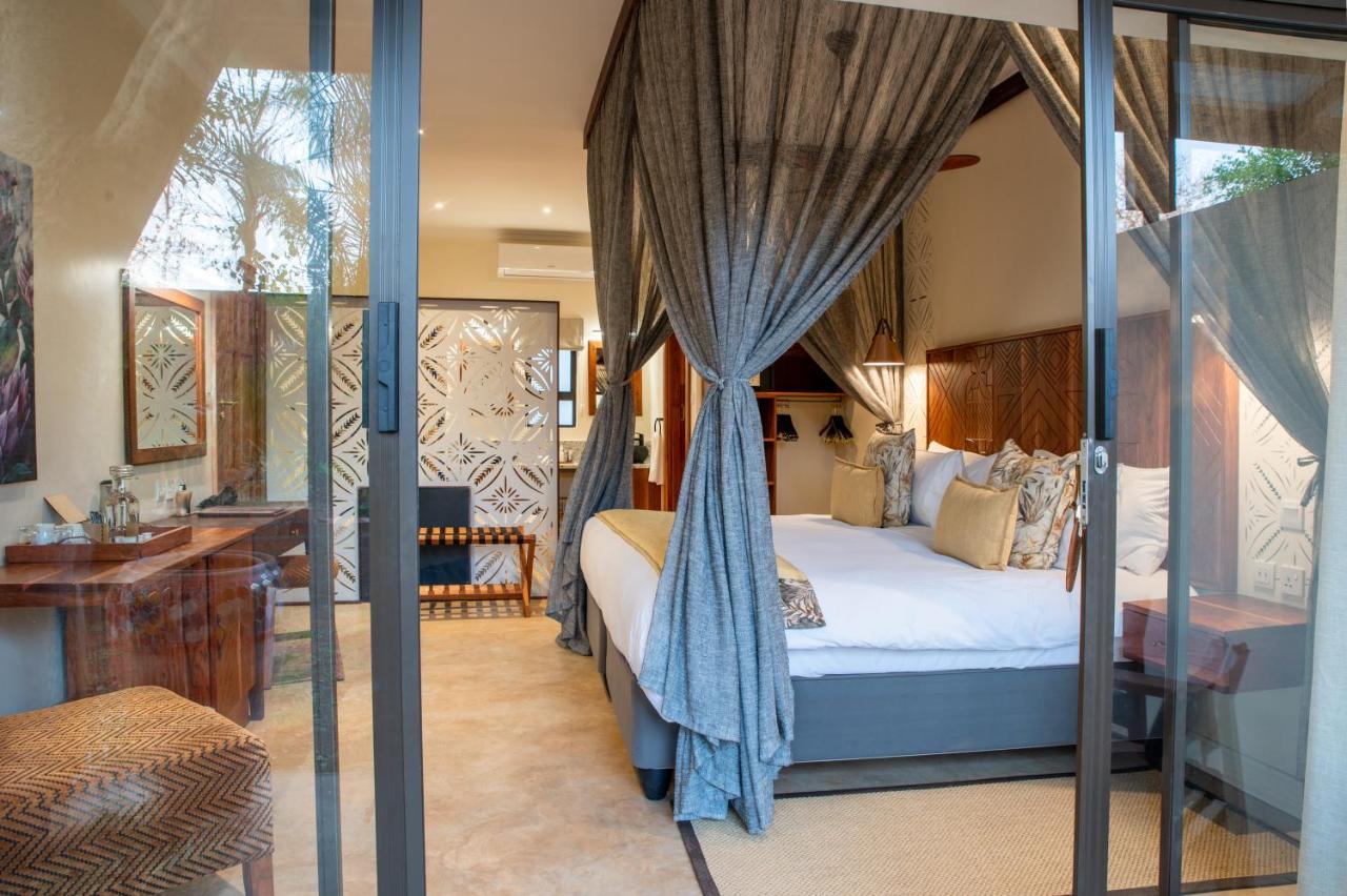 Shongwe Oasis * Victoria Falls